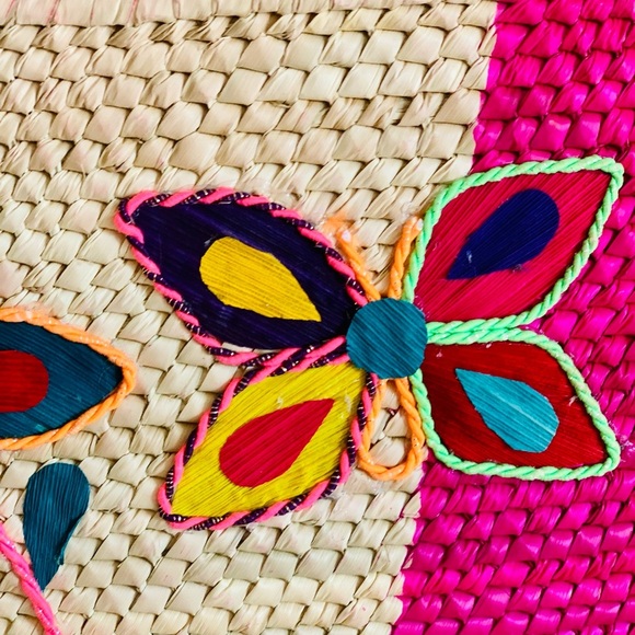 Handmade Mexican Palm Basket Purse/Tote - Picture 3 of 8